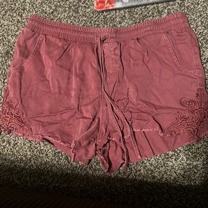 Knox Rose drawstring waist boho lace raw hem short - size L